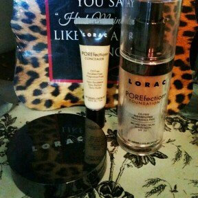 Photo of LORAC POREfection Baked Perfecting Powder uploaded by Amber T.