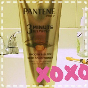 Photo of Pantene 3 Minute Miracle Smooth & Sleek Deep Conditioner uploaded by Cheyenne S.