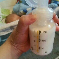 Photo of Medela Pump In Style uploaded by April P.