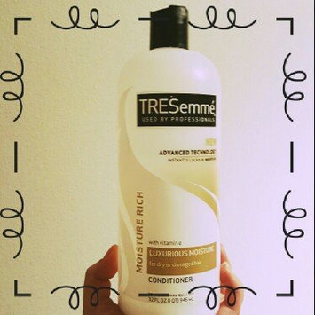 Photo of TRESemmé Moisture Rich Conditioner Luxurious Moisture uploaded by Erika Laine W.