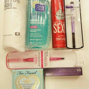 Photo of Clean & Clear® Morning Burst® Hydrating Facial Cleanser uploaded by Erica D.