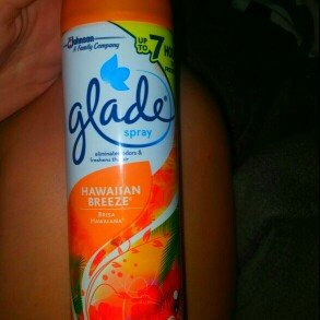 Photo of Glade Hawaiian Breeze Room Spray uploaded by Kelsie A.