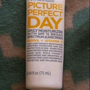 Photo of Formula 10.0.6 Picture Perfect Day Moisturizer uploaded by Vanessa K.