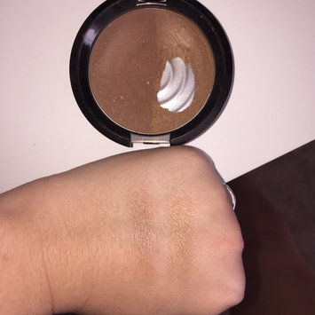 Photo of BECCA Shadow And Light Bronze Contour Perfector uploaded by Jessica V.