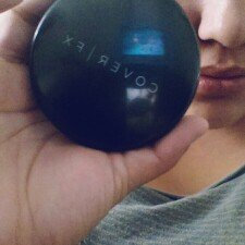 Photo of COVER FX PRESSED MINERAL FOUNDATION uploaded by ericka p.