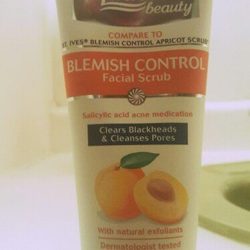 Photo of Equate Beauty Blemish Control Apricot Scrub, 6 oz uploaded by Daniela Z.