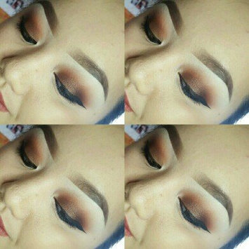 Photo of Estée Lauder Double Wear Stay-in-Place Powder Makeup uploaded by Lia V.