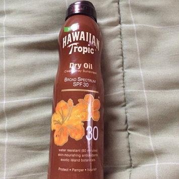 Photo of Hawaiian Tropic® Dry Oil Clear Spray SPF 30 Sunscreen uploaded by Darlene O.