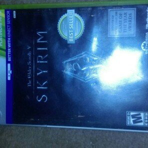 Photo of Bethesda Elder Scrolls V: Skyrim (Xbox 360) uploaded by Sonya B.
