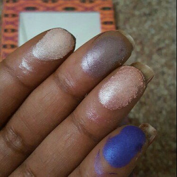 Photo of BH Cosmetics Baked Eyeshadow Palette uploaded by Evelyn b.