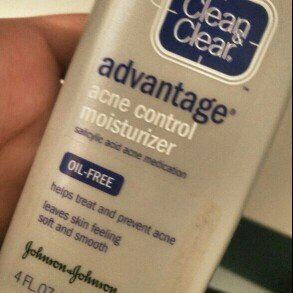 Photo of Clean & Clear® Advantage® Acne Control Moisturizer uploaded by Laura M.