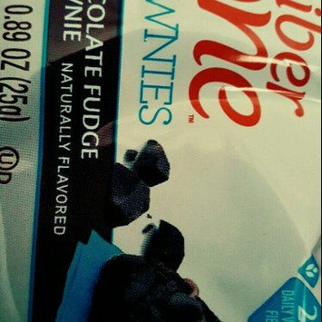 Photo of Fiber One 90 Calorie Chocolate Fudge Brownie uploaded by Yessi H.