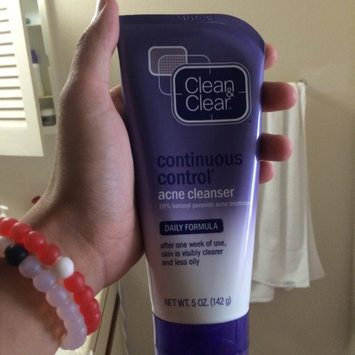 Photo of Clean & Clear® Continuous Control® Acne Cleanser uploaded by Hoan L.