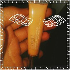 Photo of Clinique All About Eyes™ Concealer uploaded by Nathalia D.