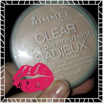 Photo of Rimmel London Clear Complexion Anti Shine Powder uploaded by Elissa B.