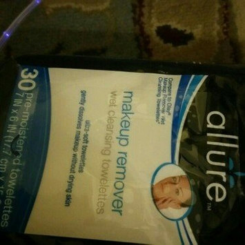 Photo of Allure Makeup Removal Wipes uploaded by jeanmarie b.