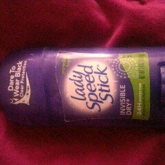 Photo of Lady Speed Stick Invisible Dry Antiperspirant/Deodorant Powder Fresh uploaded by Marianne S.