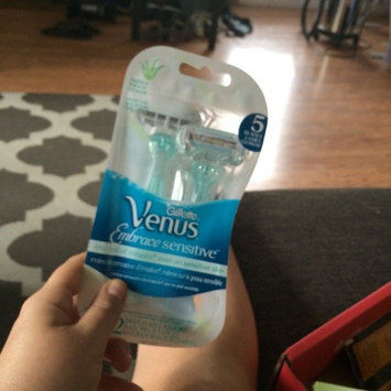 Photo of Gillette Venus Embrace Sensitive™ Disposable Razor uploaded by Marianne S.