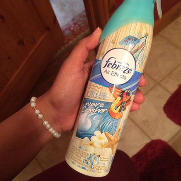 Photo of Air Effects Febreze Air Effects Wave Crasher Air Freshener (1 Count, 9.7 Oz) uploaded by Elba M.