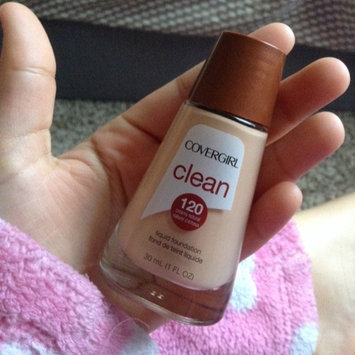 Photo of Cover Girl Warm Beige Sensitive Skin Liquid Make Up uploaded by Barbara G.