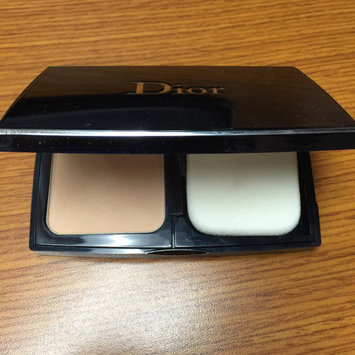 Photo of Dior Diorskin Forever Extreme Control Perfect Matte Powder Makeup uploaded by Mayra G.