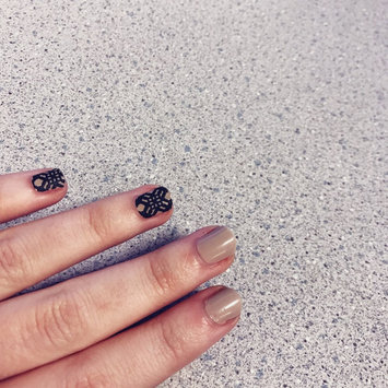 Photo of Sally Hansen® Salon Effects Nail Stickers uploaded by Sarah T.