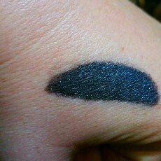 Photo of Maybelline Eye Duets Liner/Shadow uploaded by Tash P.