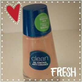 Photo of Cover Girl Warm Beige Sensitive Skin Liquid Make Up uploaded by Katie R.