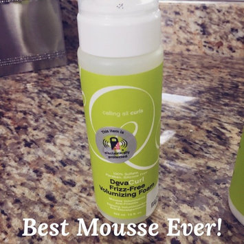 Photo of DevaCurl Frizz-Free Volumizing Foam, Lightweight Body Booster uploaded by Traci L.