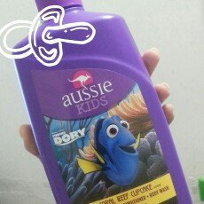 Photo of Aussie Kids Coral Reef Cupcake 3n1 Shampoo Conditioner Body Wash uploaded by Idania M.