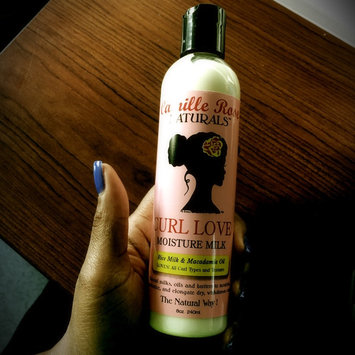 Photo of Camille Rose Natural Camille Rose Curl Love Milk 8 oz uploaded by Lametra B.