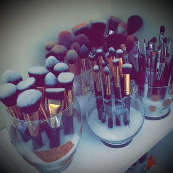 Photo of BH Cosmetics Sculpt and Blend 10 Piece Brush Set uploaded by Barbara S.
