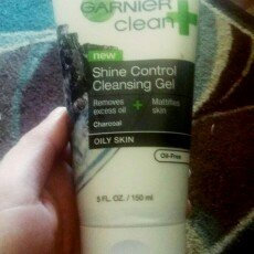 Photo of Garnier SkinActive Clean+ Shine Control Cleansing Gel uploaded by Heather D.