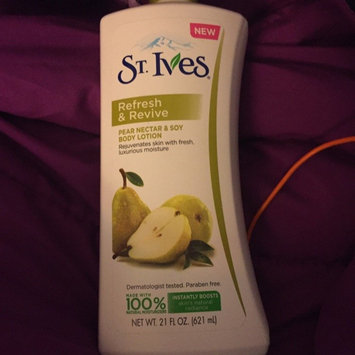 Photo of St. Ives Reviving Pear Nectar & Soy Body Lotion uploaded by Shaelyn Y.