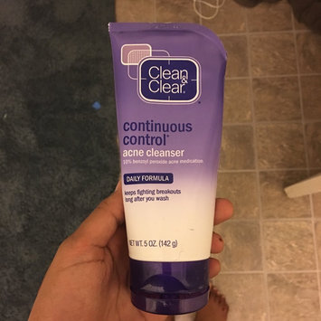 Photo of Clean & Clear® Continuous Control® Acne Cleanser uploaded by Zara K.