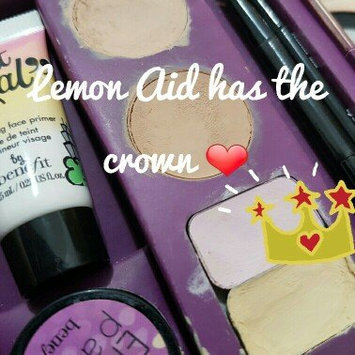 Photo of Benefit Cosmetics Confessions Of A Concealaholic uploaded by Thays P.