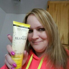 Photo of John Frieda® Sheer Blonde Go Blonder Lightening Shampoo uploaded by julie n.