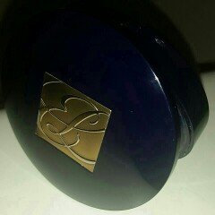 Photo of Estée Lauder Double Wear Stay-in-Place Powder Makeup uploaded by johanna f.