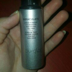 Photo of Hourglass Immaculate Liquid Powder Foundation uploaded by Leanne J.