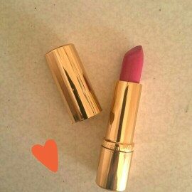 Photo of Elizabeth Arden Ceramide Ultra Lipstick uploaded by Afreen S.