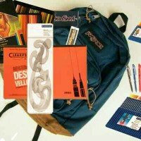 Photo of Sanford Prismacolor Premier Colored Pencils Set uploaded by joheiry v.