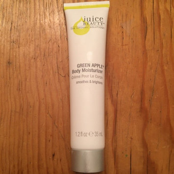 Photo of Juice Beauty® Stem Cellular Anti-Wrinkle Moisturizer uploaded by Nora B.