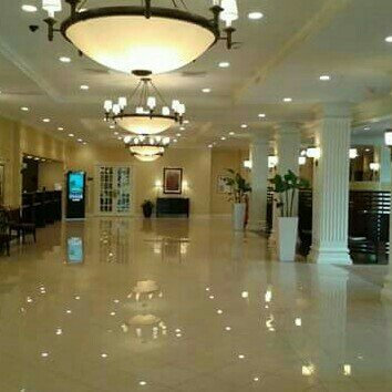 Photo of Sheraton uploaded by Leslie M.
