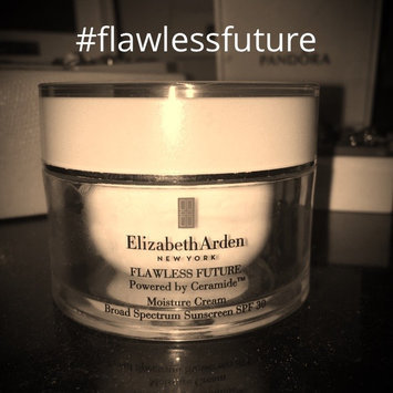 Photo of Elizabeth Arden FLAWLESS FUTURE Powered by Ceramide™ Moisture Cream Broad Spectrum Sunscreen SPF 30 uploaded by Courtney T.