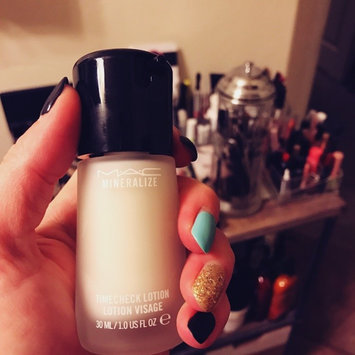Photo of M.A.C Cosmetics Mineralize Timecheck Lotion uploaded by Kelli W.