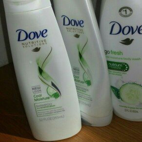 Photo of Dove Nourishing Rituals Cool Moisture Conditioner uploaded by Rye M.