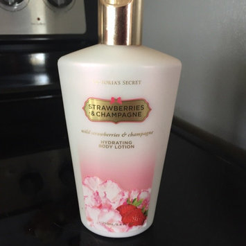 Photo of Victoria's Secret Strawberries And Champagne Body Lotion uploaded by Nancy C.