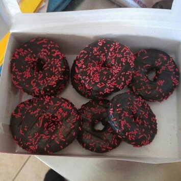 Photo of Entenmann's Party Mini Sprinkled Rich Frosted Donuts uploaded by DONNA v.