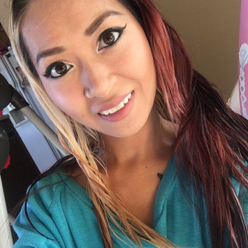 Photo of Essence How to Make Brows Wow Make-up Box uploaded by Lisa T.
