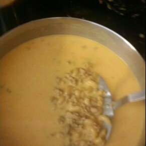 Photo of Betty Crocker® Cheeseburger Macaroni Hamburger Helper® 6.6 oz. Box uploaded by Brandy A.